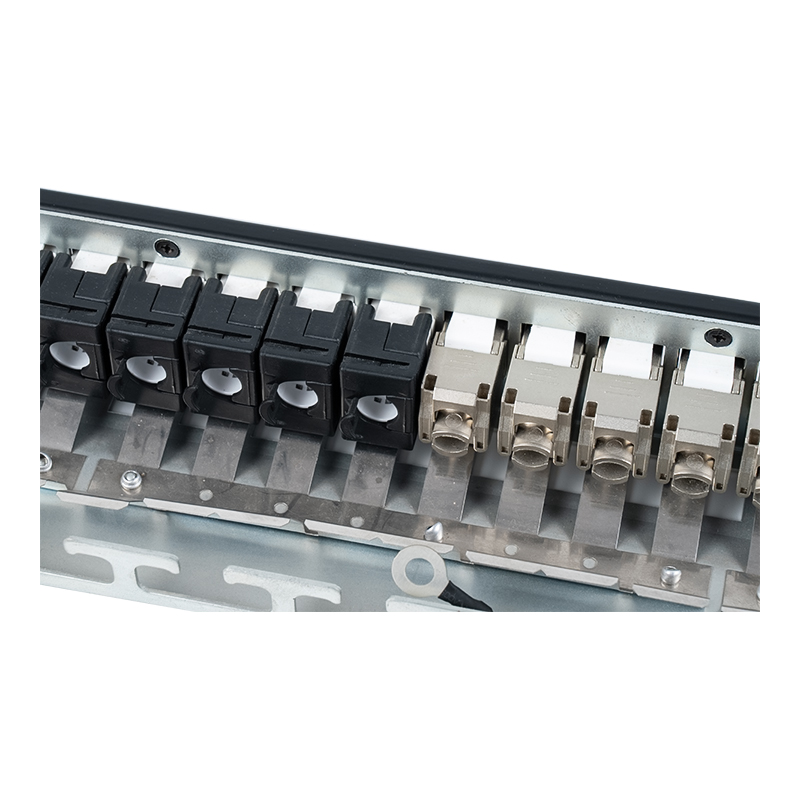 19-tommers 1U 24-ports skjermet patchpanel (med C6A-modul) SP-3246S-24P 19-tommers 1U 24-ports skjermet patchpanel (med C6A-modul) SP-3246S-24P