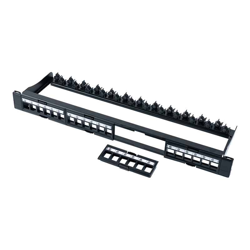 19-tommers 1U 24-ports uskjermet stativfeste (avtakbart vindu) SP-3404-24P